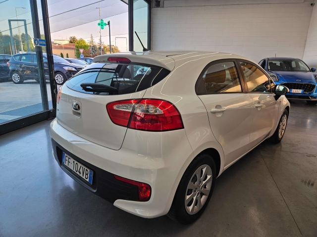 Kia Rio Rio III 2011 5p 1.2 Cool eco Gpl