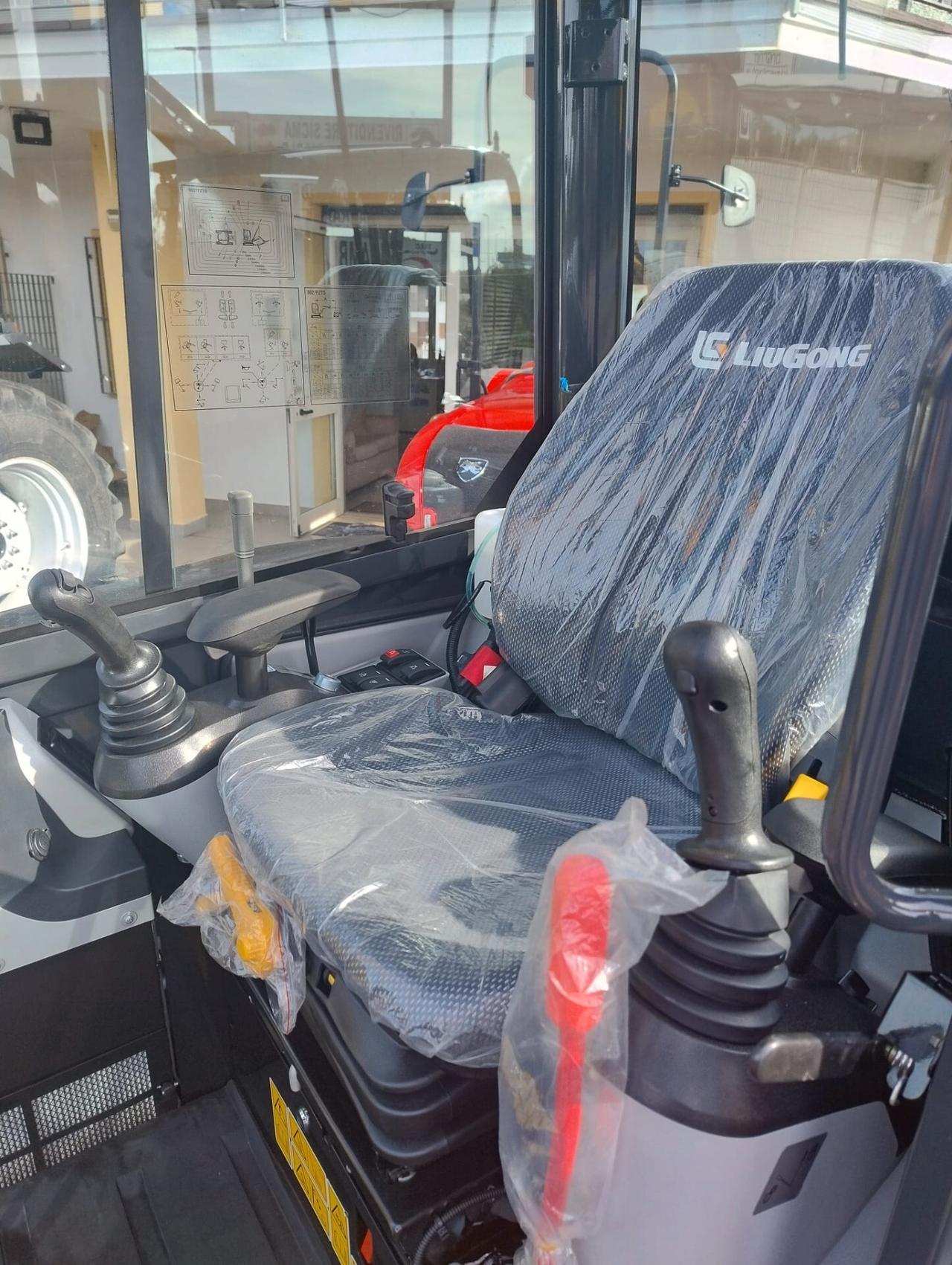 Escavatore Nuovo LiuGong 9027F (27 Quintali)