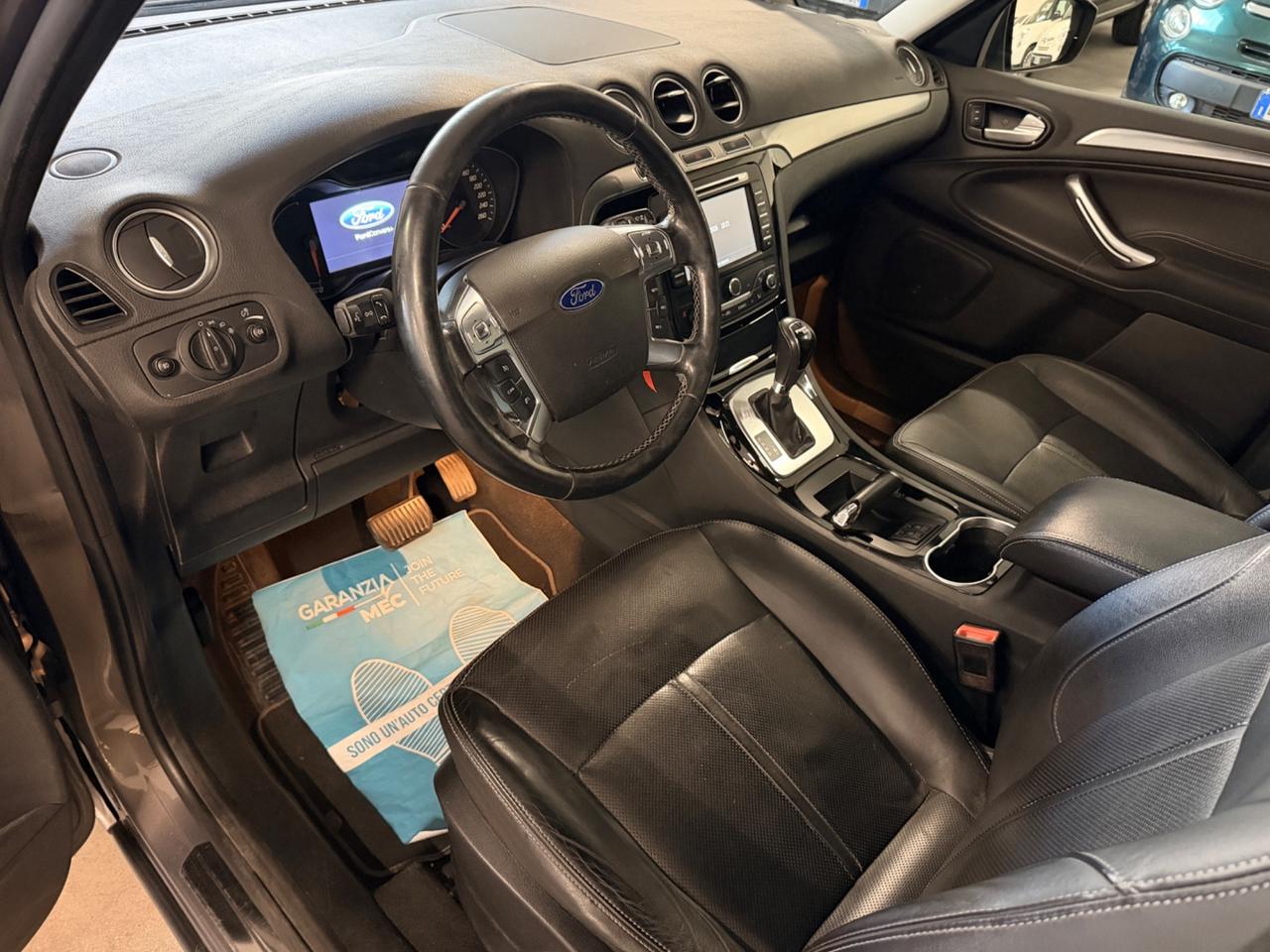 Ford S-Max 2.0 TDCi 163CV Powershift New Titanium