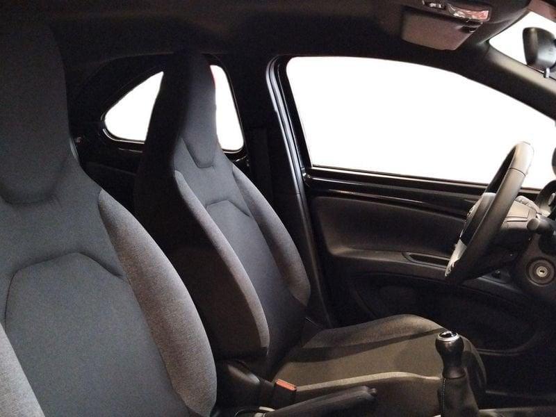 Toyota Aygo X Aygo X 1.0 Active 72cv