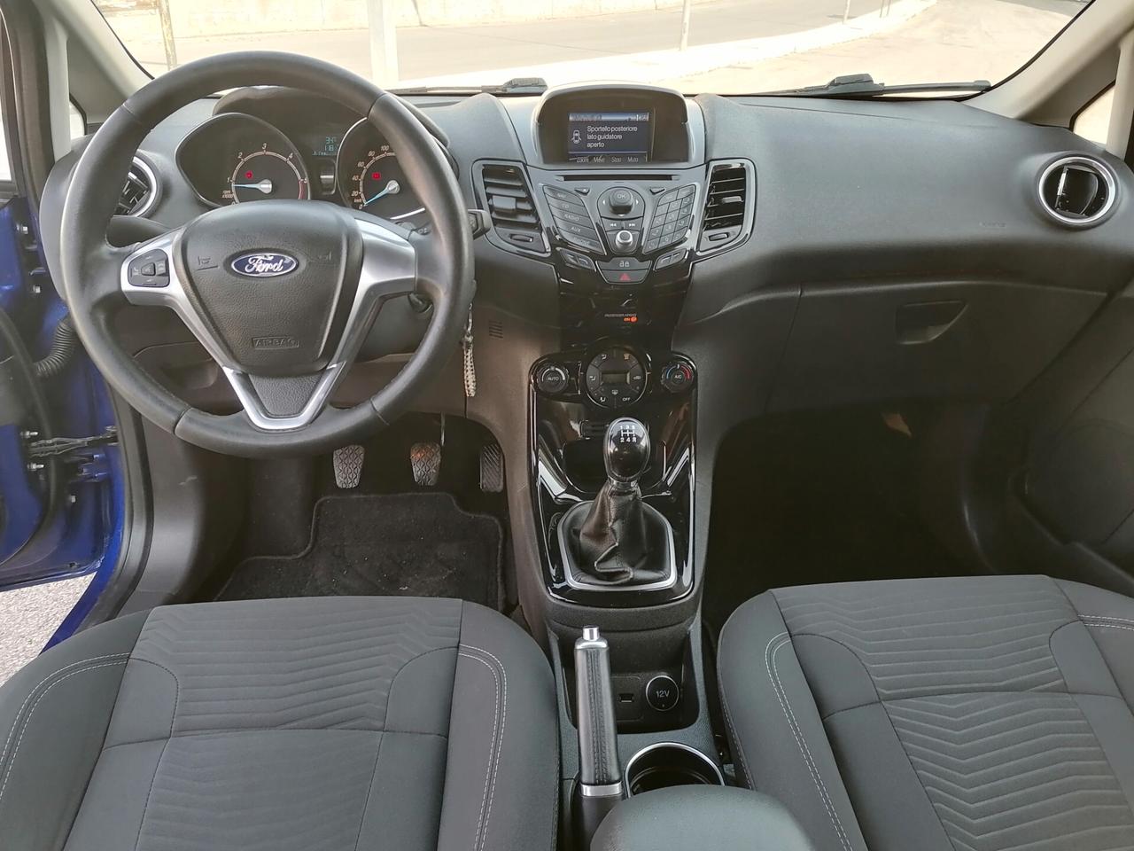 Ford Fiesta 1.5 TDCi 75CV 5 porte Titanium 2014