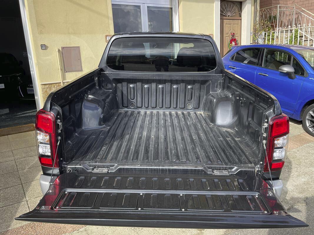 Mitsubishi L200 2.3 D 150cv Double Cab 4x4 Super Select Intense