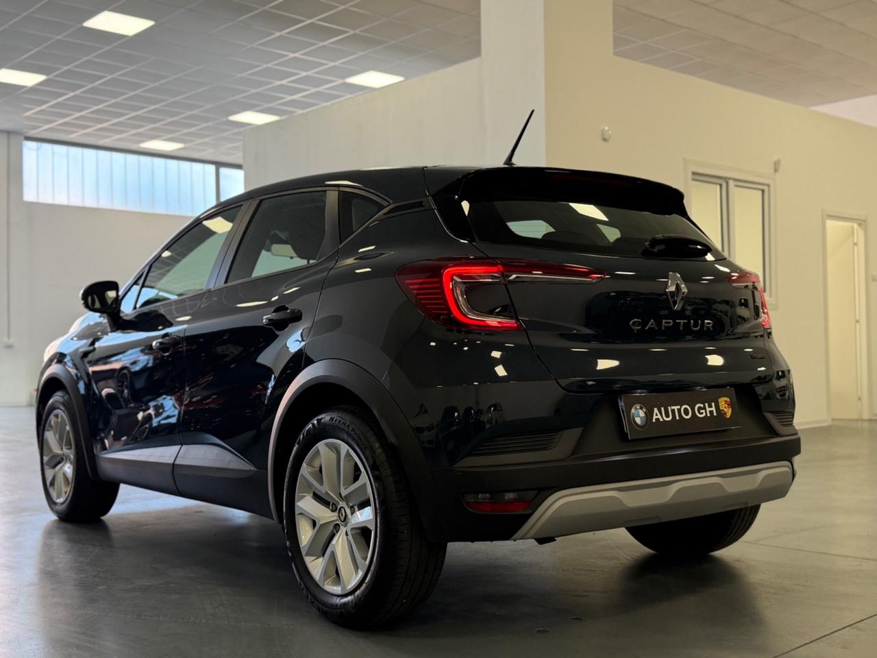 RENAULT CAPTUR 1.6 E-TECH HYBRID 145CV ANNO 2023 KM 99.000 CAMBIO AUTOMATICO