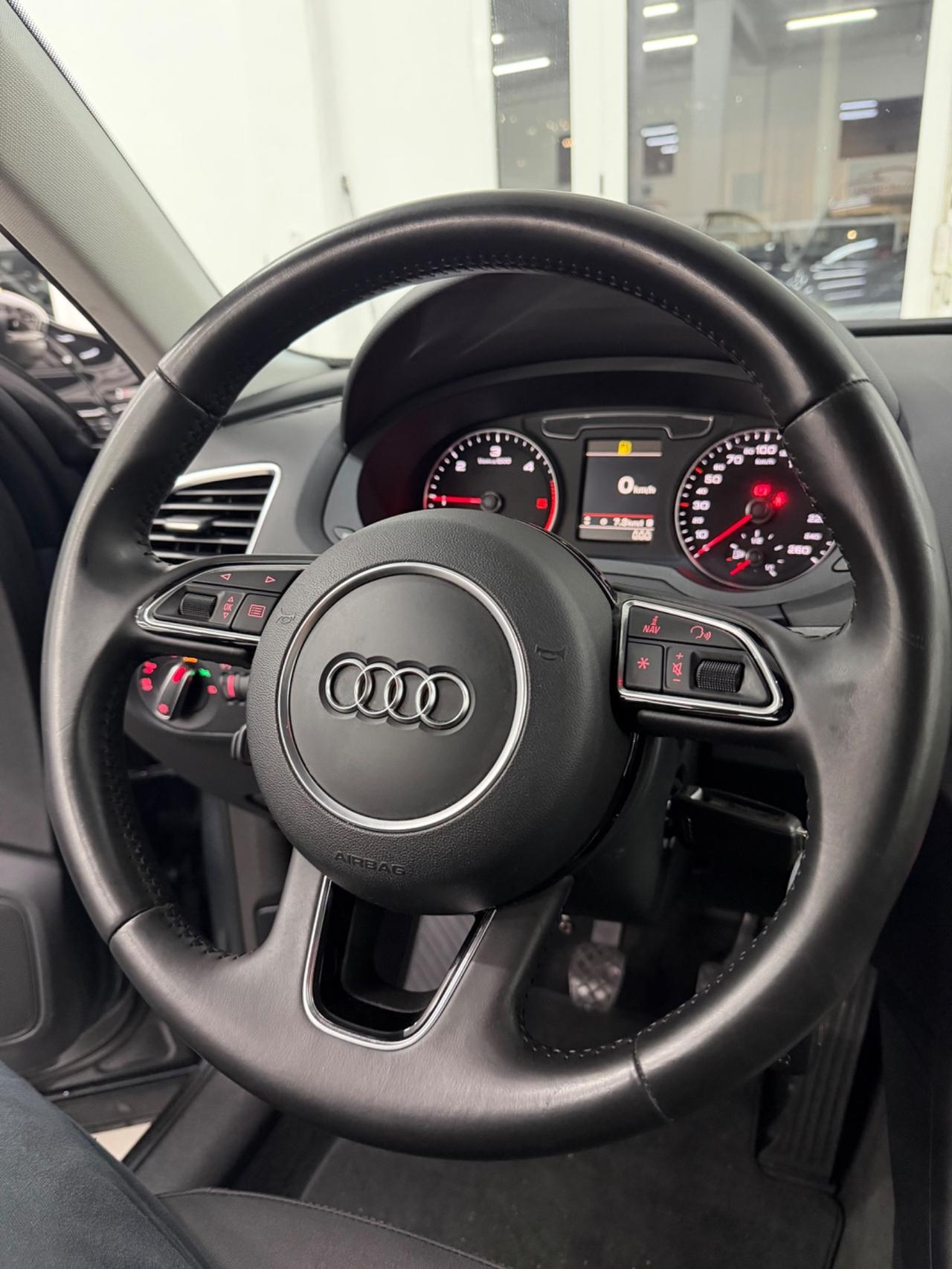 Audi Q3 2.0 TDI 150 CV Sport finanziabile