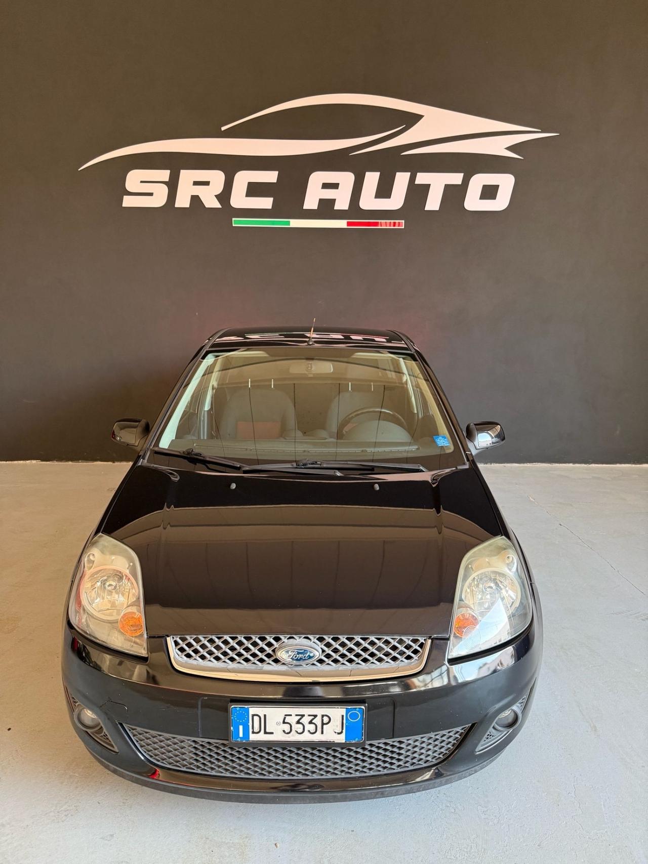Ford Fiesta 1.4 TDCi 5p. Ghia