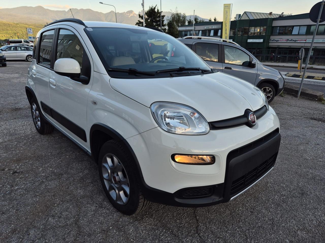 FIAT PANDA 4X4 DIESEL 5 POSTI ''GANCIO TRAINO''