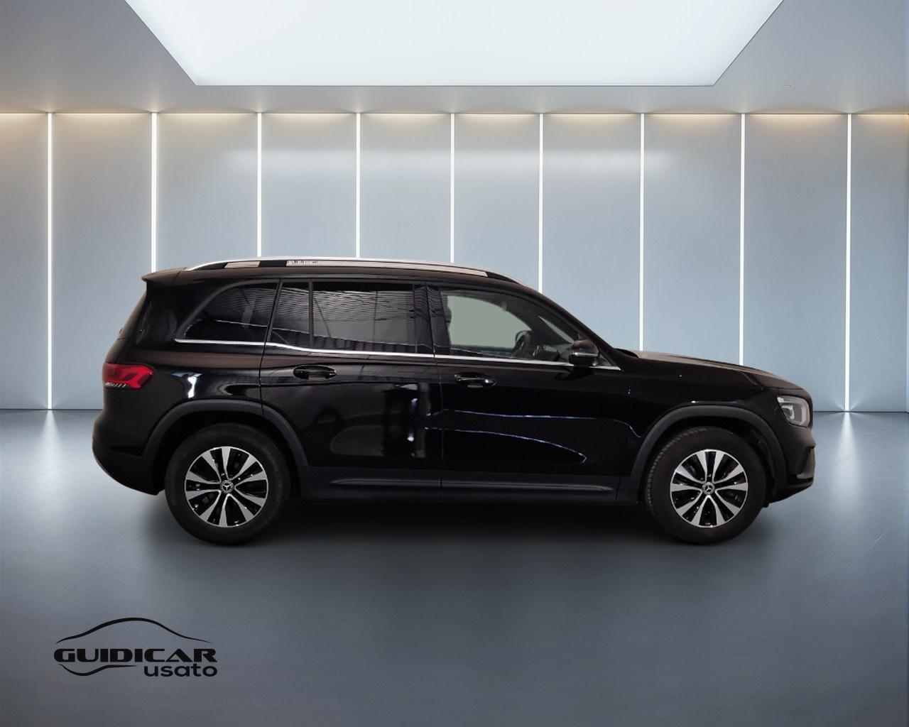 Mercedes-Benz GLB - X247 2019 - GLB 180 d Business Extra auto