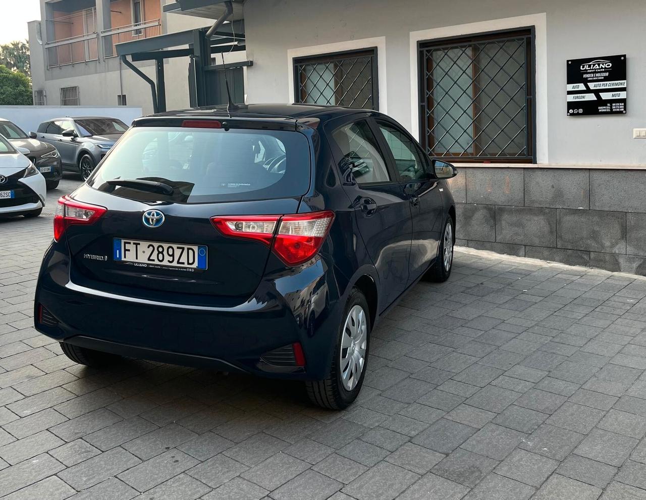 Toyota Yaris 1.5 hybrid/benzina 73cv Cool automatica