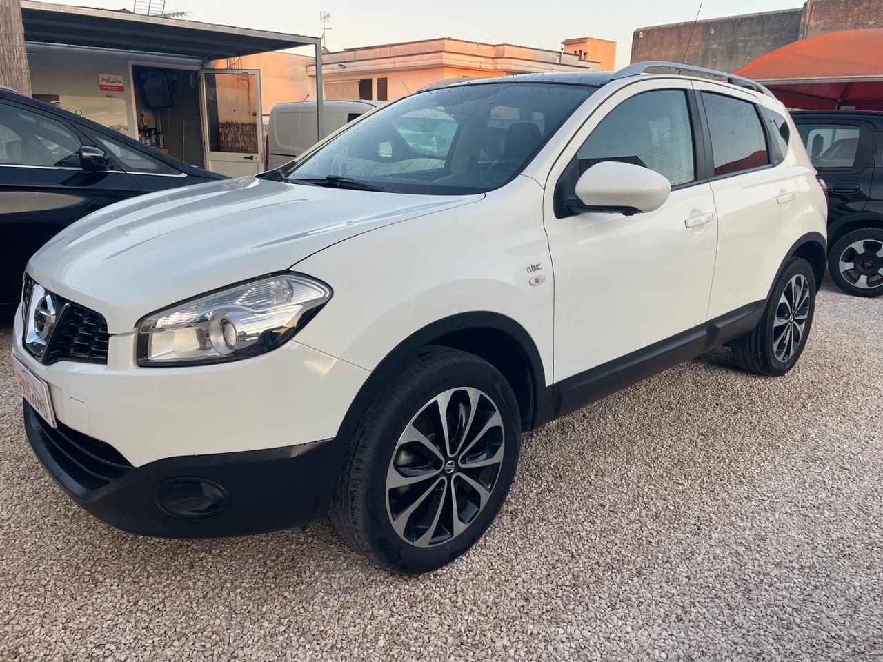 Nissan Qashqai 1.5 dCi DPF Tekna