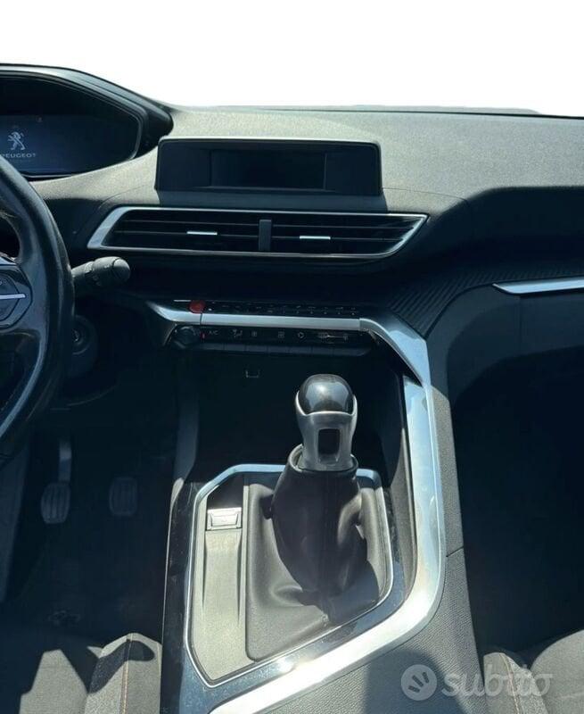 Peugeot 5008 5008 1.2 puretech t Access s&s 130cv 7p.ti