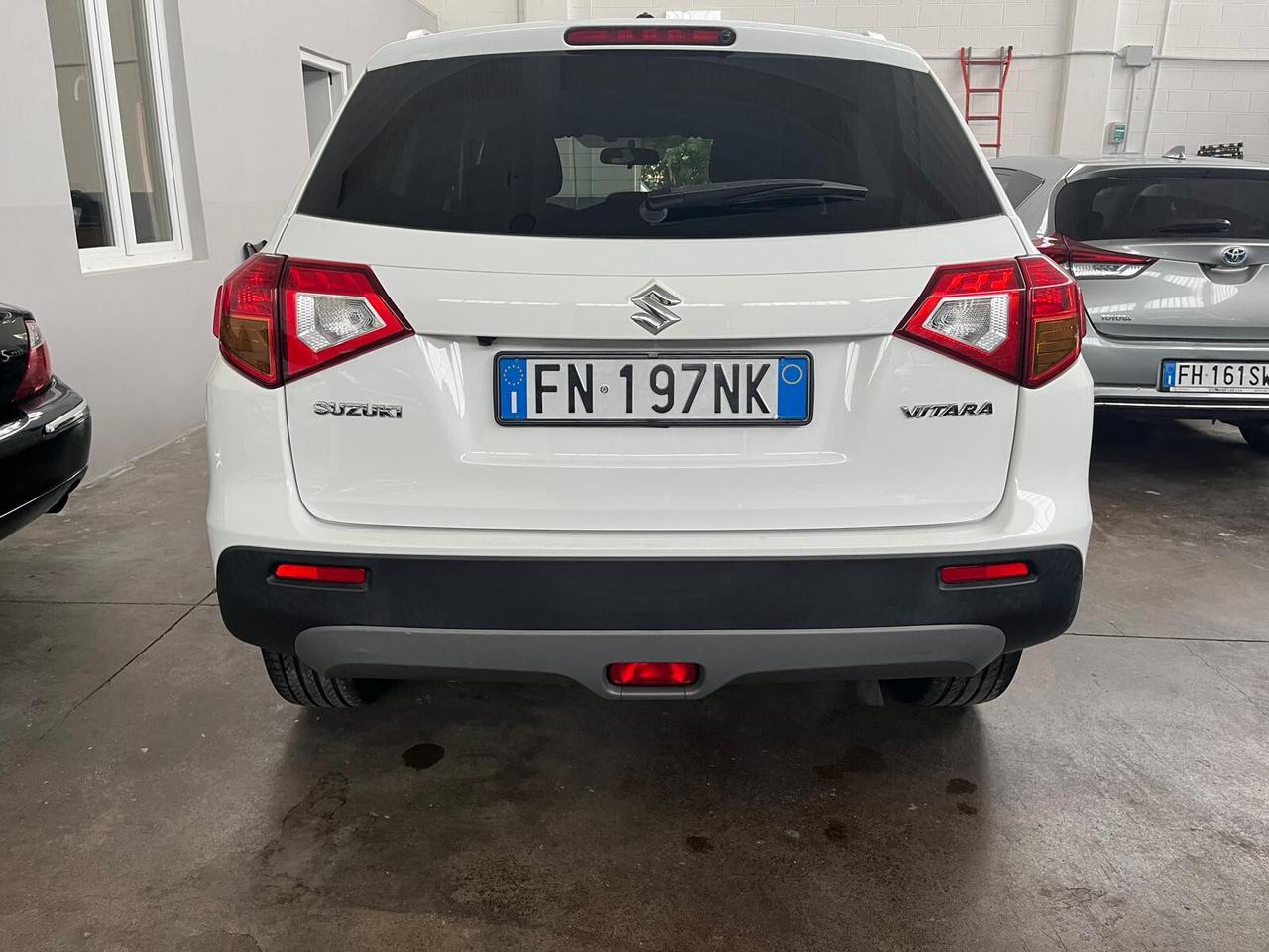 Suzuki Vitara 1.6 VVT A/T V-Top