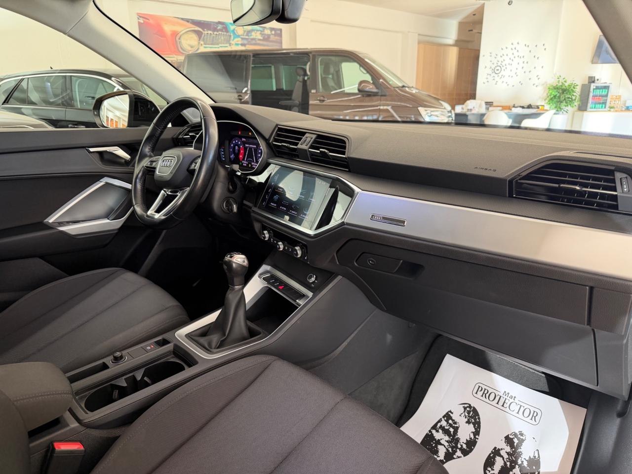 Audi Q3 35 TFSI S-LINE EDITION TOTAL BLACK GANCIOTRAINO