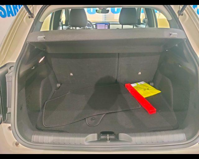 FIAT 600 1.2 hybrid 145cv auto