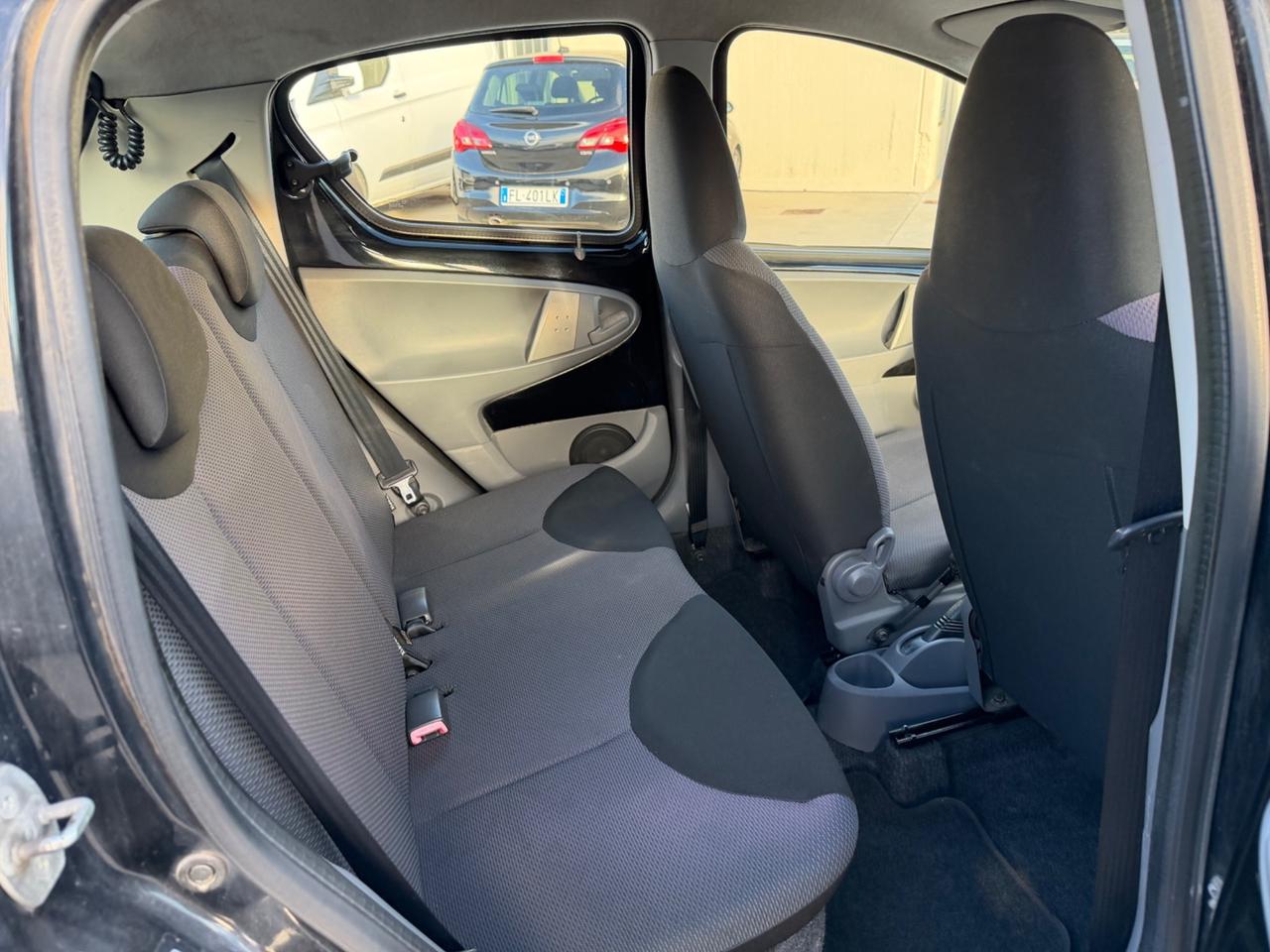 Toyota Aygo 1.0 12V VVT-i 5 porte