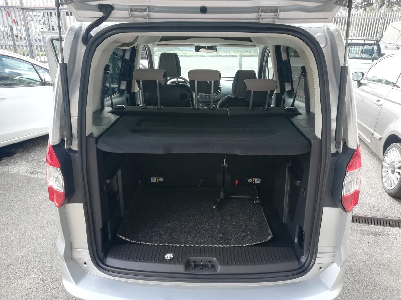 Ford Tourneo Courier 1.0 EcoBoost 100 CV Titanium