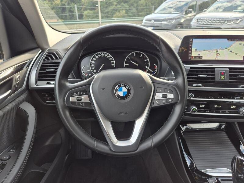 BMW X3 xdrive20d mhev 48V xLine auto