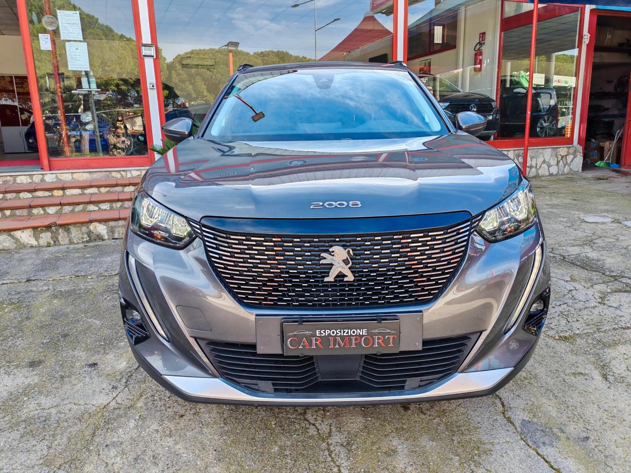 Peugeot 2008 1,5 diesel 12/2021 Cv110