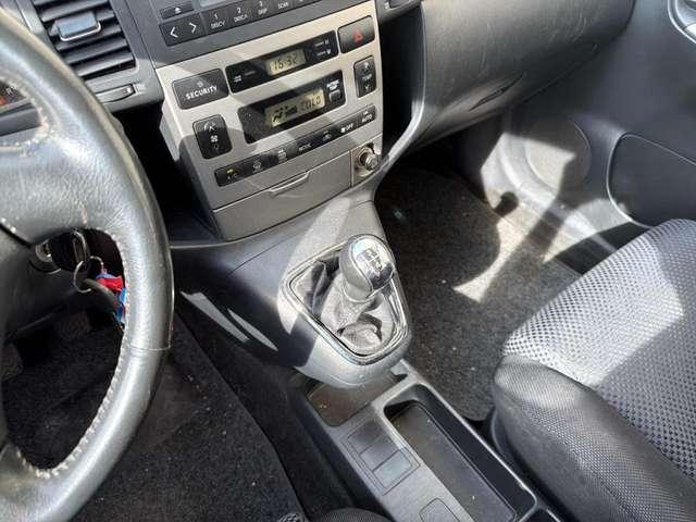 Toyota Corolla Verso 1.8 16V