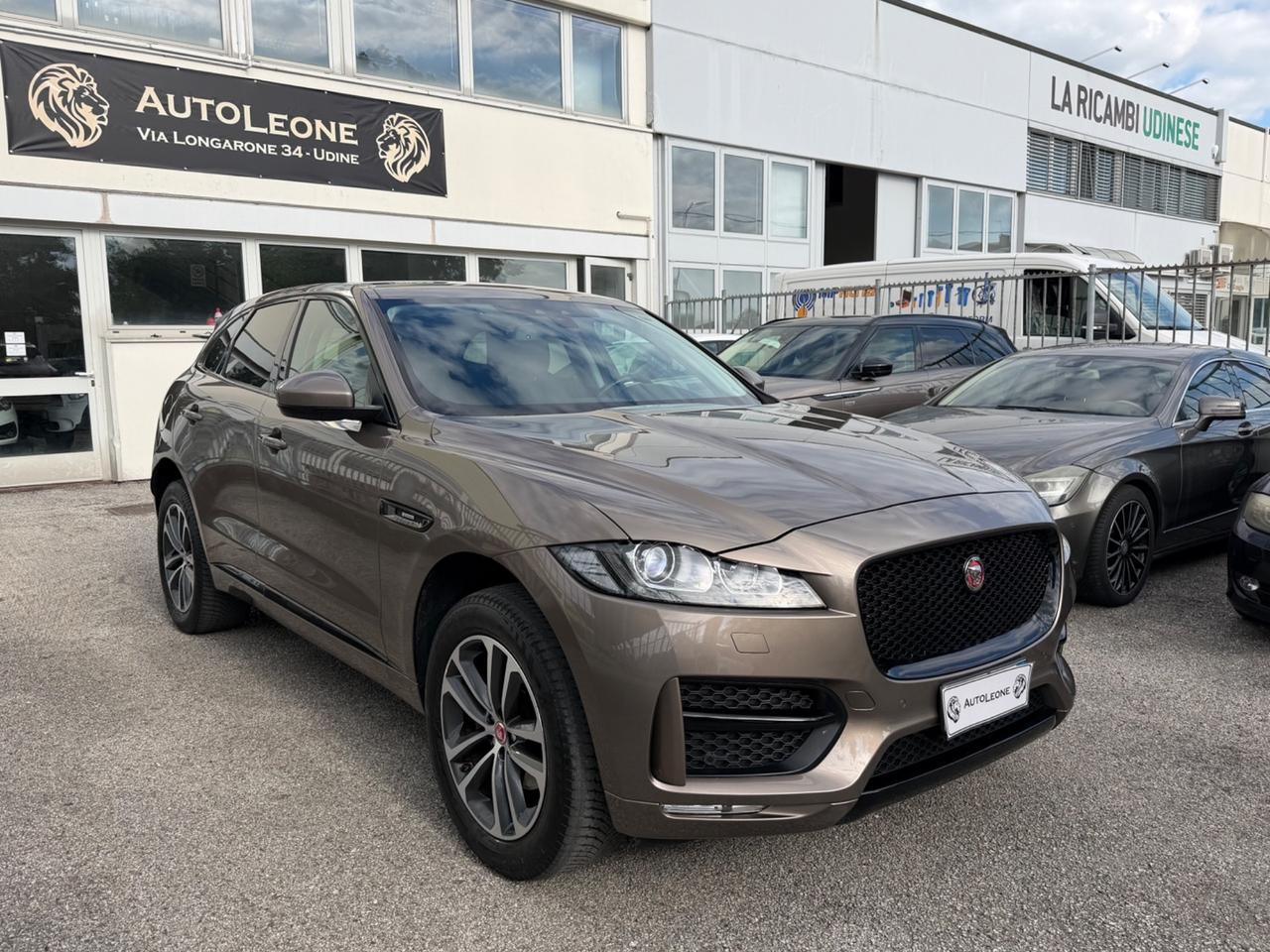 Jaguar F-Pace 2.0 D 180 CV AWD aut. R-Sport