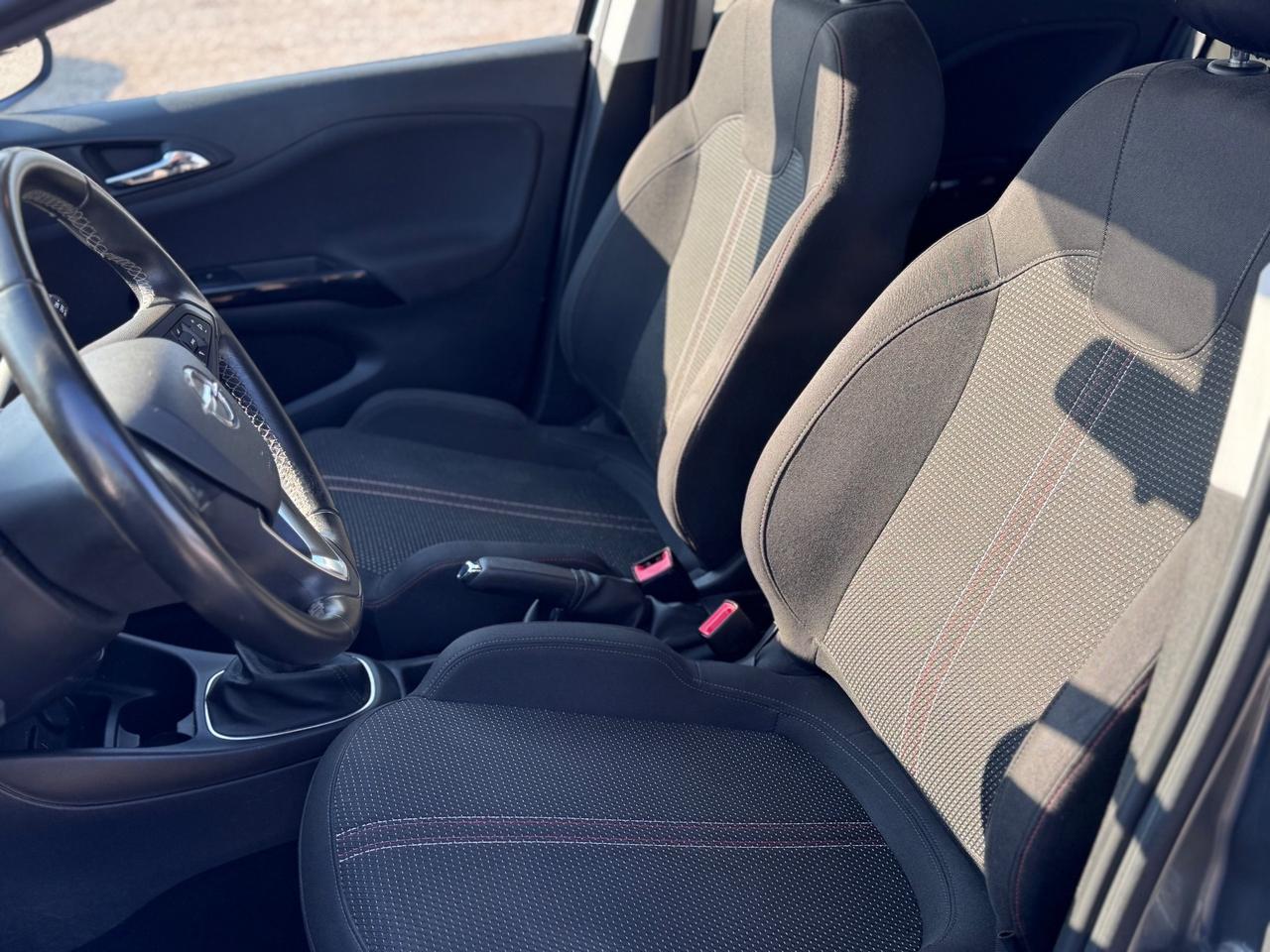 Opel Corsa 1.4 90CV GPL Tech Coupé Black Edition