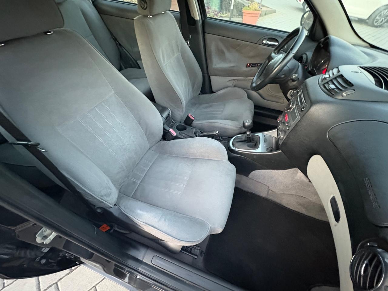 Alfa Romeo 147 1.9 JTD (120) 5 porte Progression