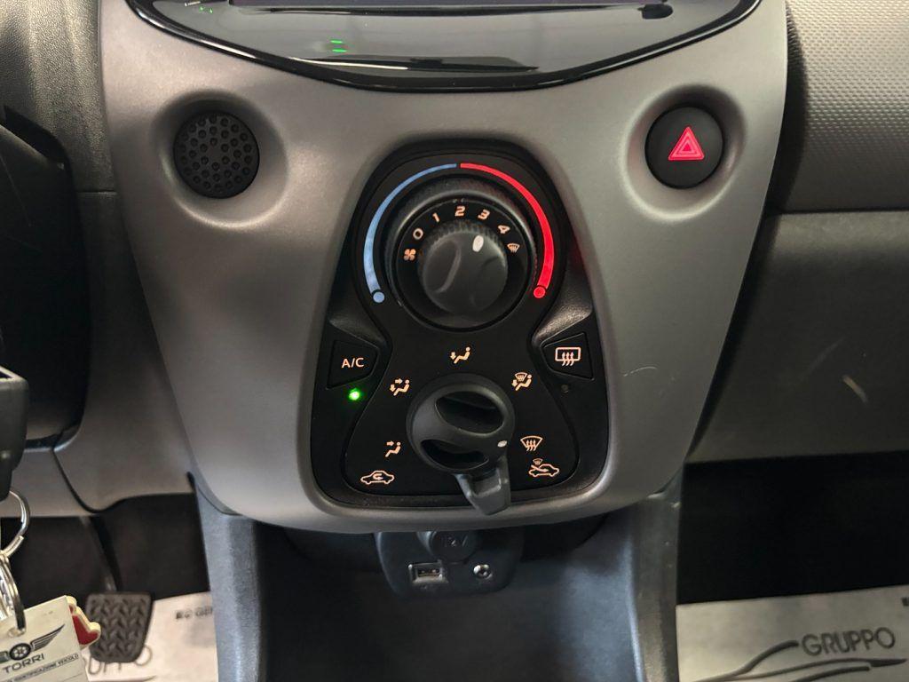 Peugeot 108 5 Porte 1.0 Benzina 5 Porte Allure