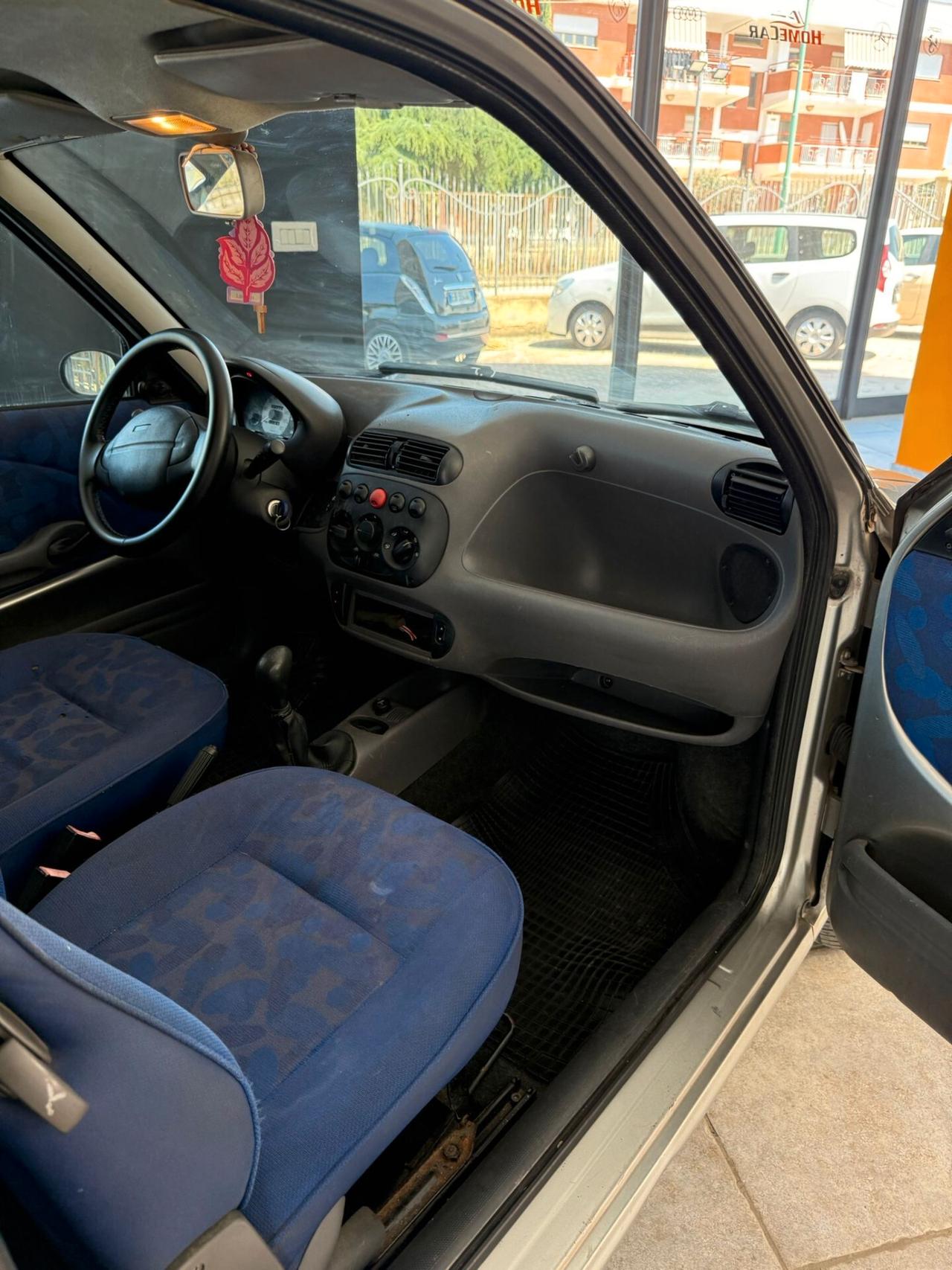 Fiat Seicento 900i cat Young