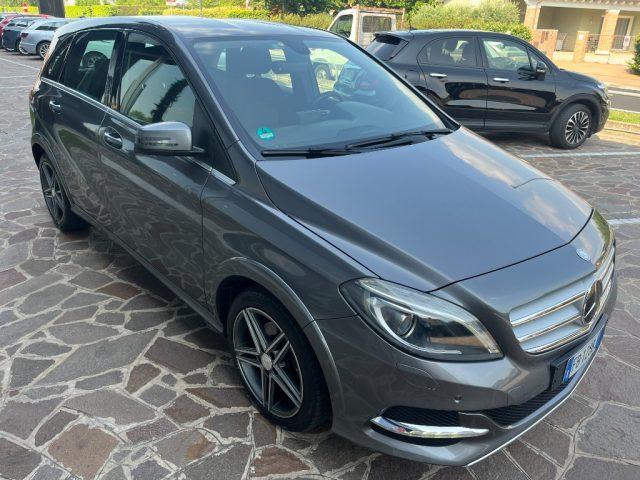 MERCEDES-BENZ B 200 NGD EXECUTIVE 156CV METANO AUTOMATICA