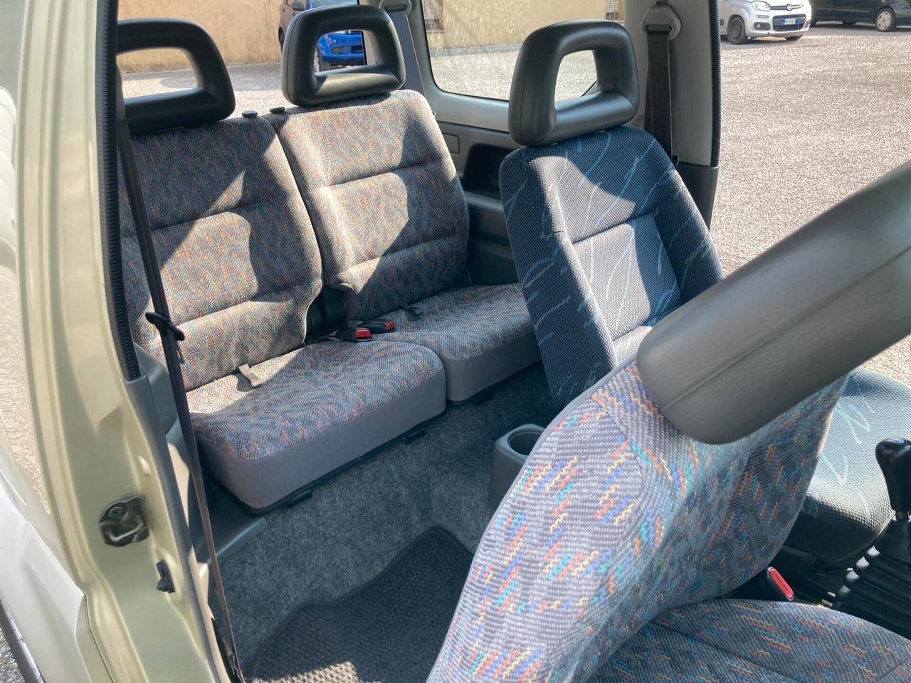 Suzuki Jimny 1.3i 16V cat 4WD JLX