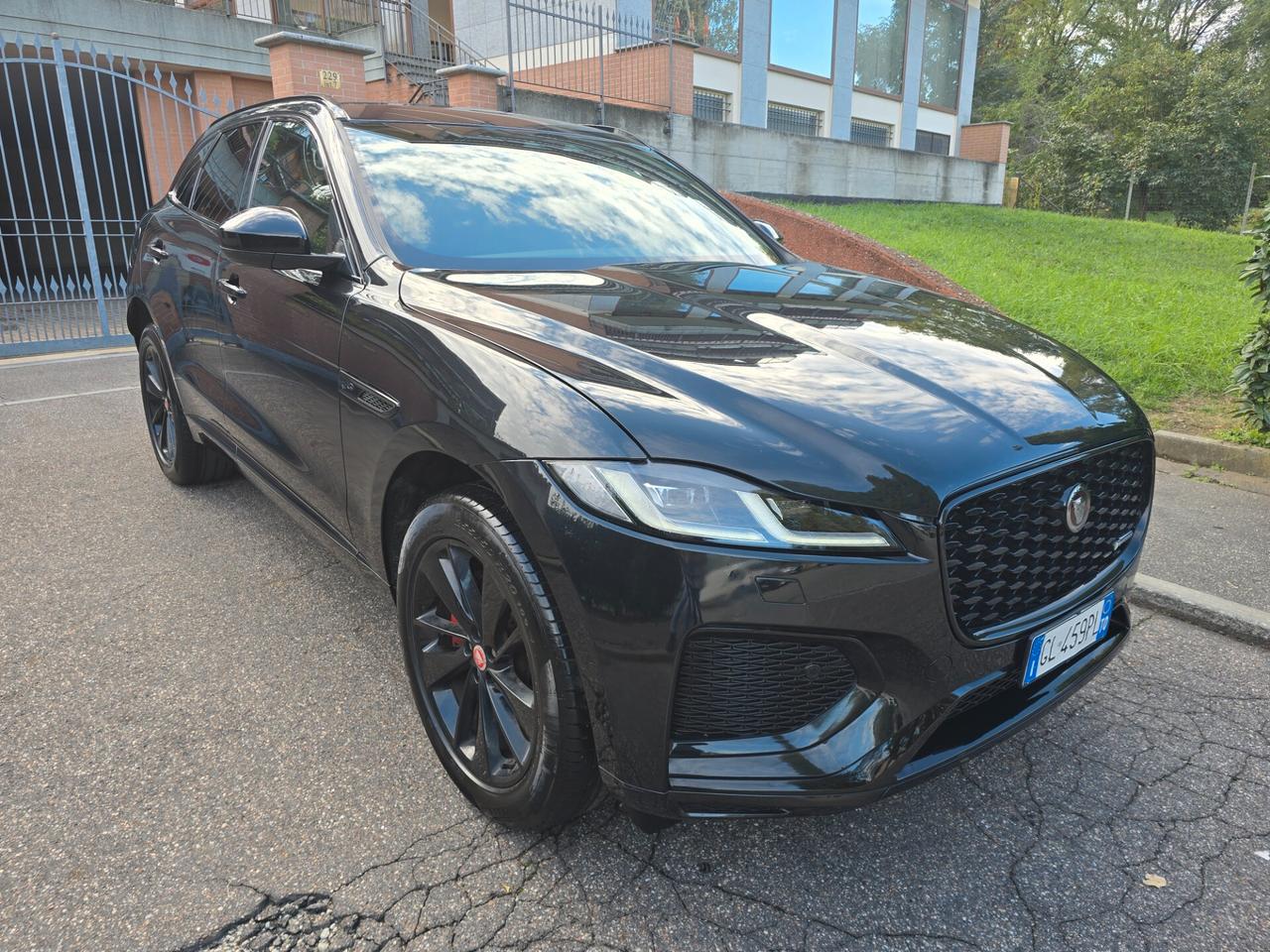 Jaguar F-Pace 2.0d 204cv AWD R-Dynamic HSE i4 Mhev