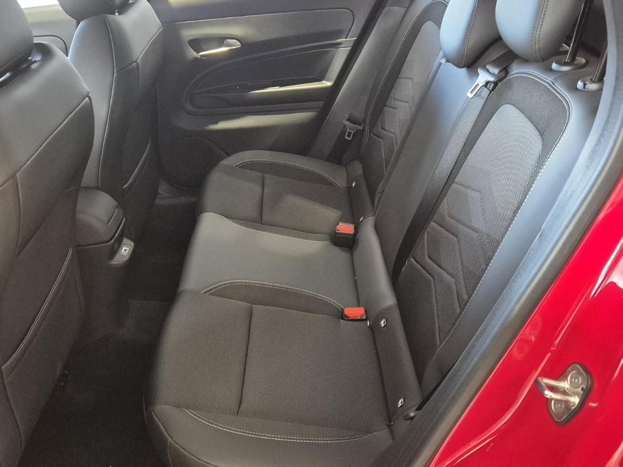 JEEP Avenger - Avenger 1.2 Turbo Altitude