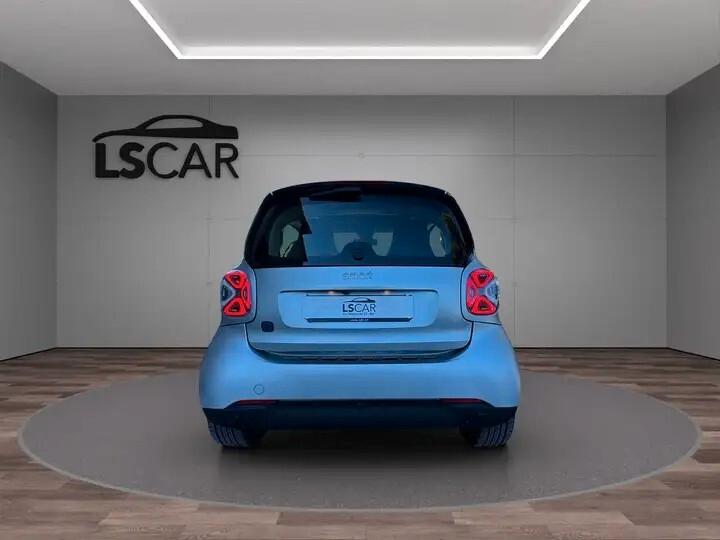 smart forTwo eq racingrey~Unipro~Promo~Finanziamento