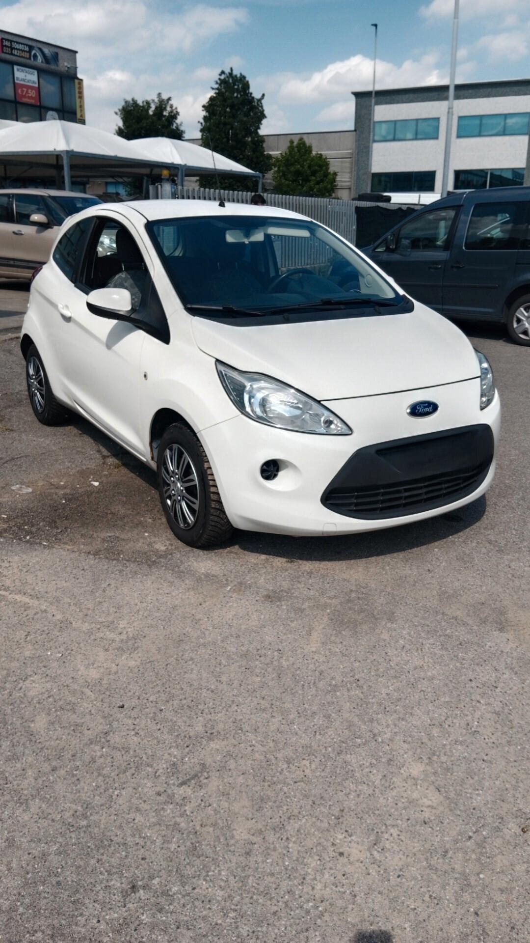 Ford Ka Ka+ 1.2 8V 69CV Titanium