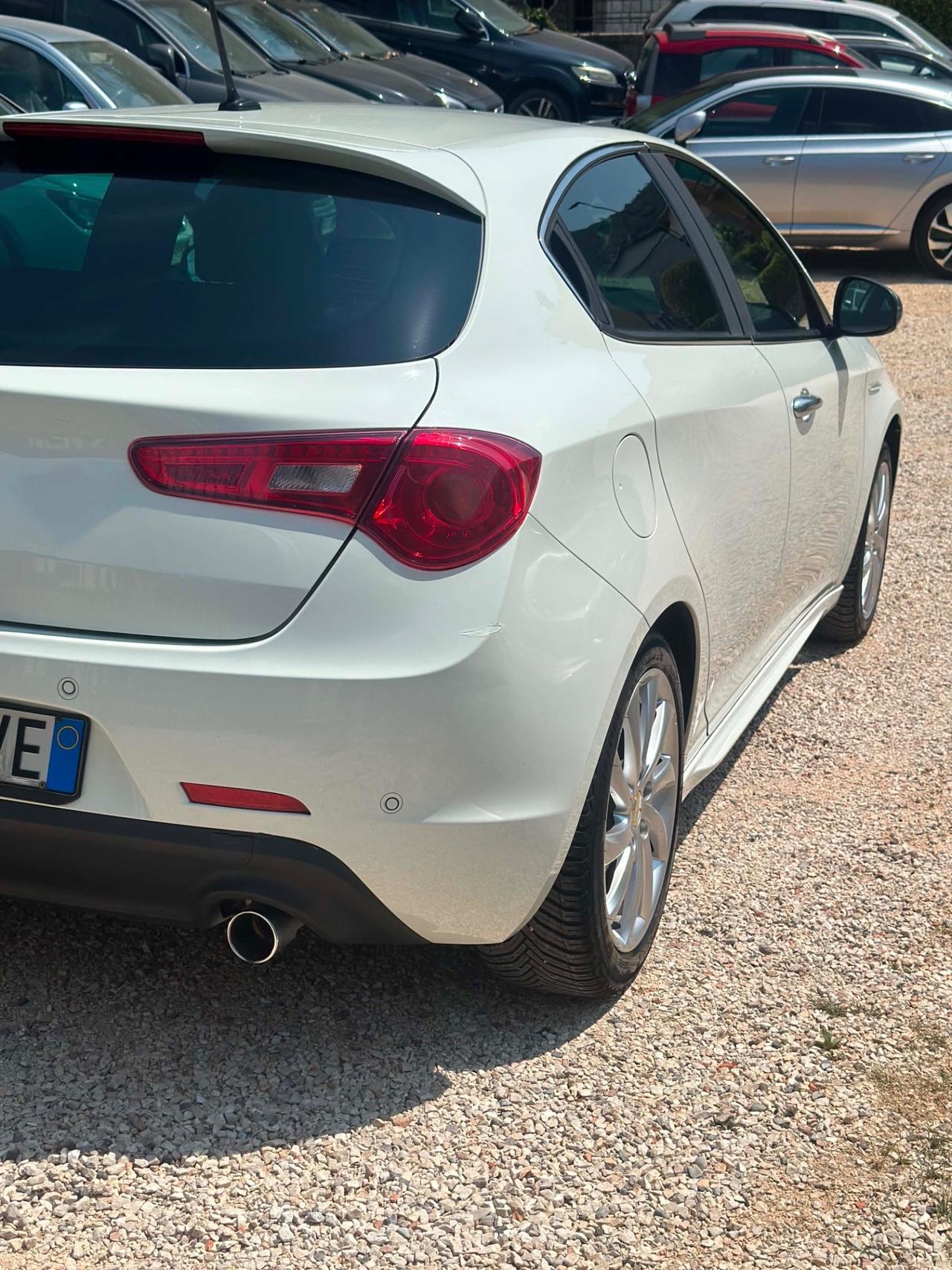 Alfa Romeo GIULIETTA 2.0 JTDm-2 KMCERT AUTOMATICA UNICOPR