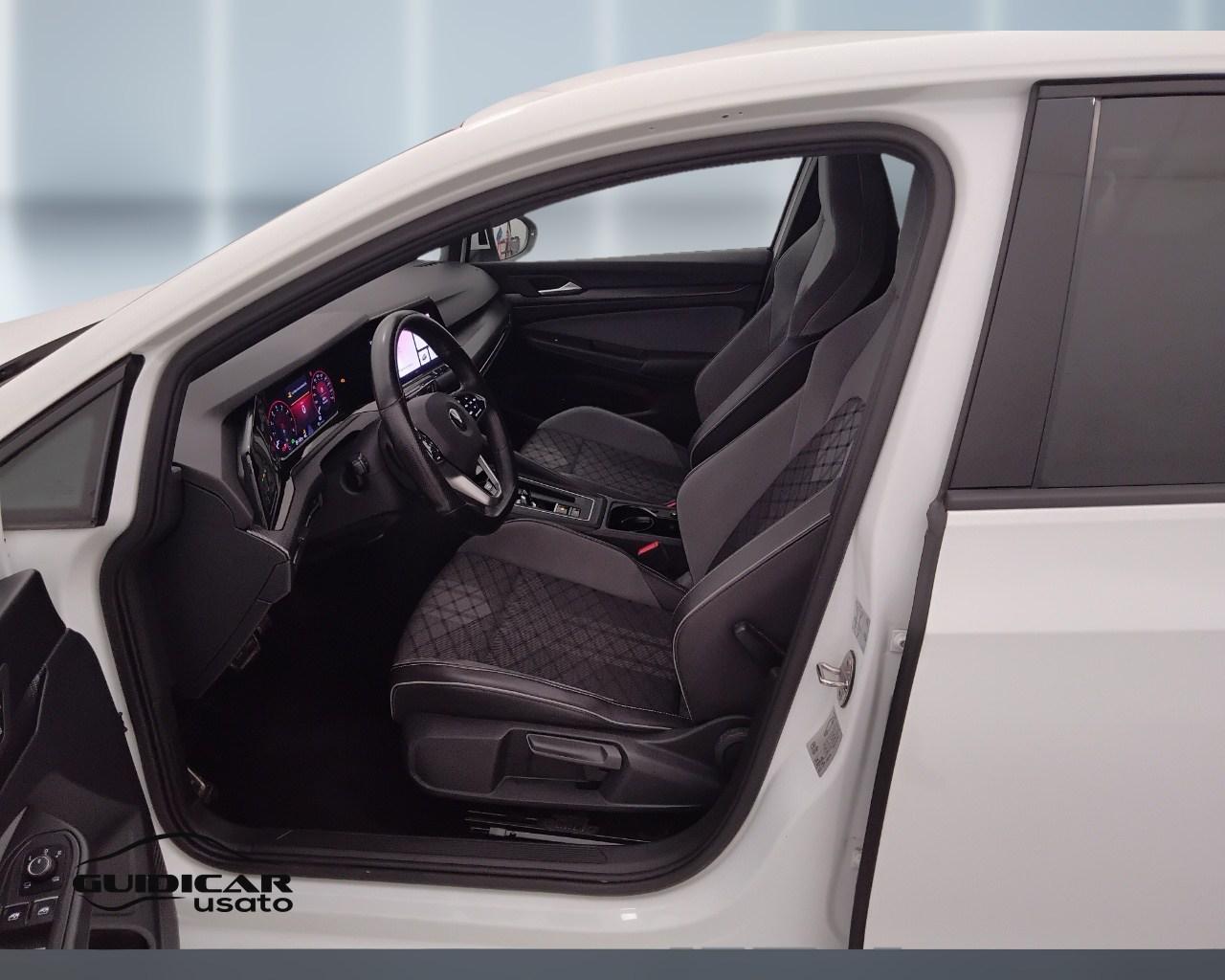 VOLKSWAGEN Golf VIII 2020 - Golf 1.5 etsi evo R-Line 130cv dsg