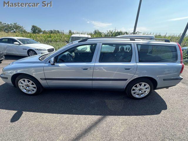 VOLVO V70 V70 II 2000 2.4 d5 Optima