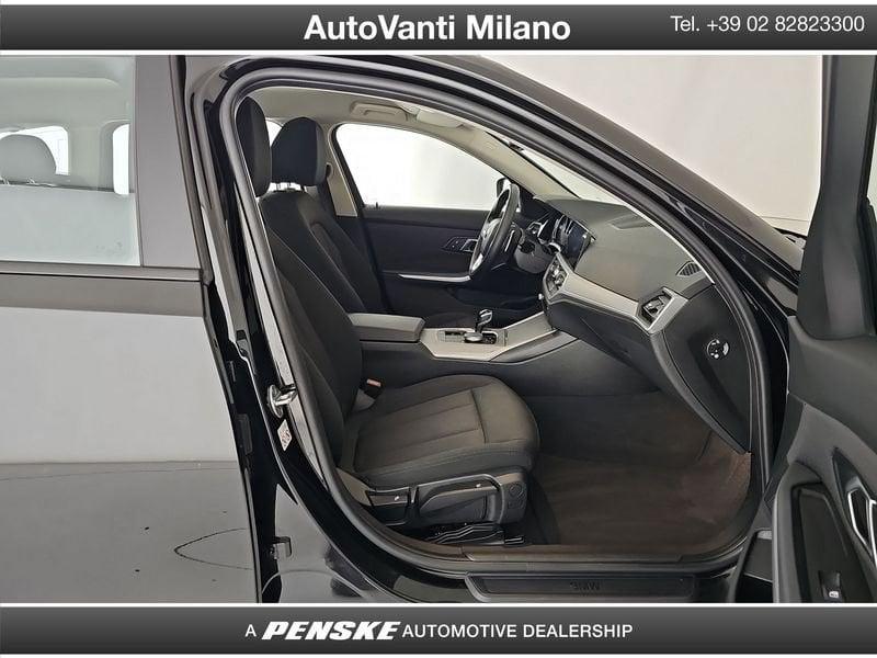 BMW Serie 3 320d Touring mhev 48V xdrive Business Advantage auto