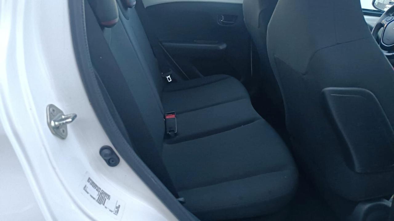 Peugeot 108 VTi 68 5 porte Allure TOP!