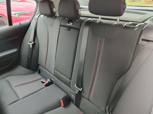 BMW 118 118d Sport 5p auto