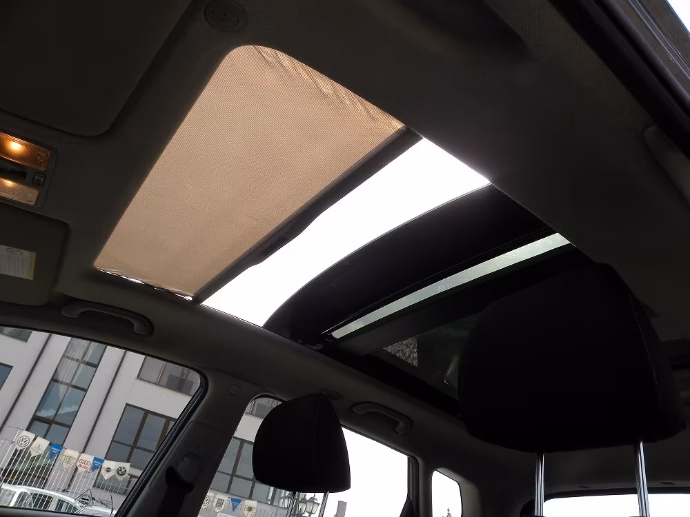 Kia Venga 1.4 CRDi 90CV Cool TETTO PANORAMICO CLIMATRONIC CRUISE MULTIFUNZIONE