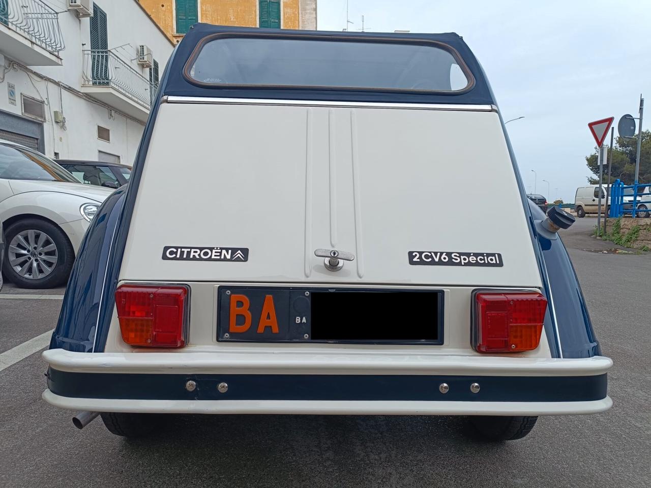 Citroen 2CV 6 Charleston