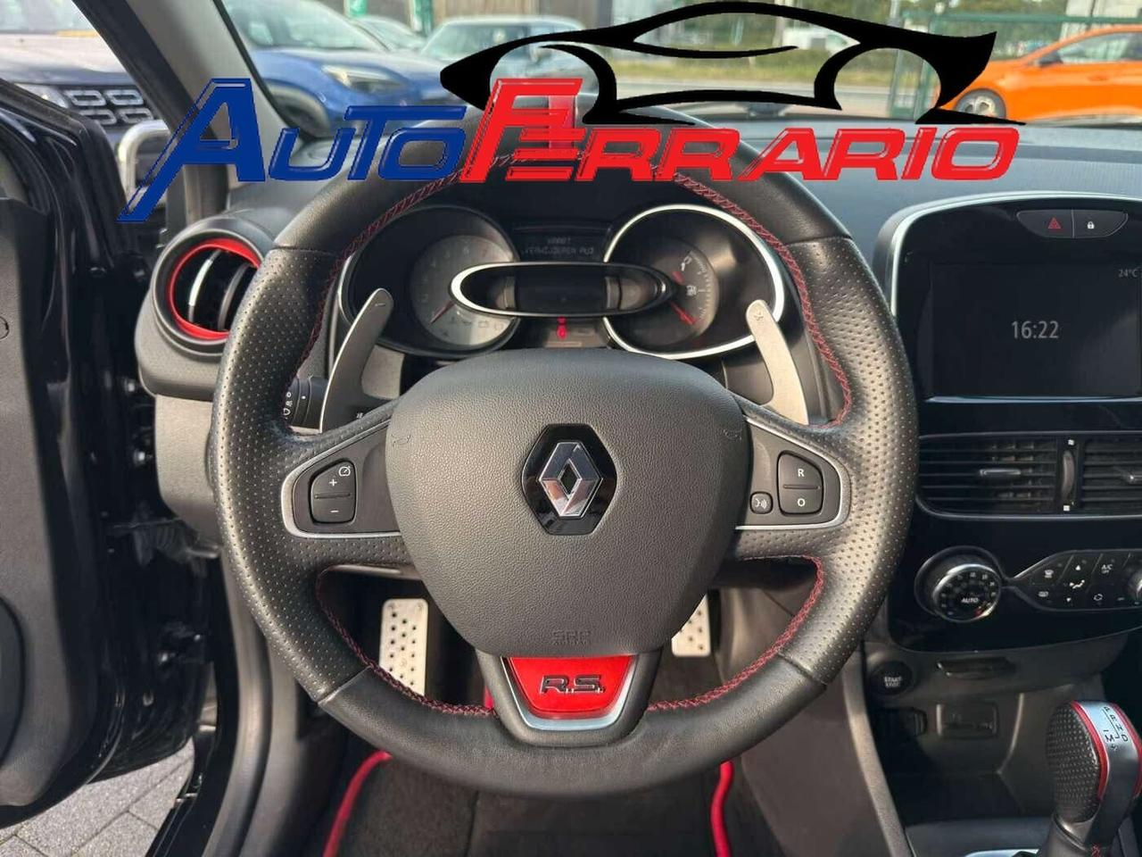 Renault Clio RS TROPHY AKAPRAPOVIC SENS PARK 18" VETRI SCURI SED. RISCALDATI PELLE/TESSUTO IN ARRIVO OPZIOANBILE