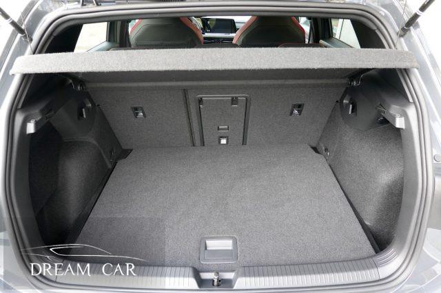 VOLKSWAGEN Golf GTI 2.0 TSI DSG TETTO-PELLE-19-HARMAN- NO EXPORT!