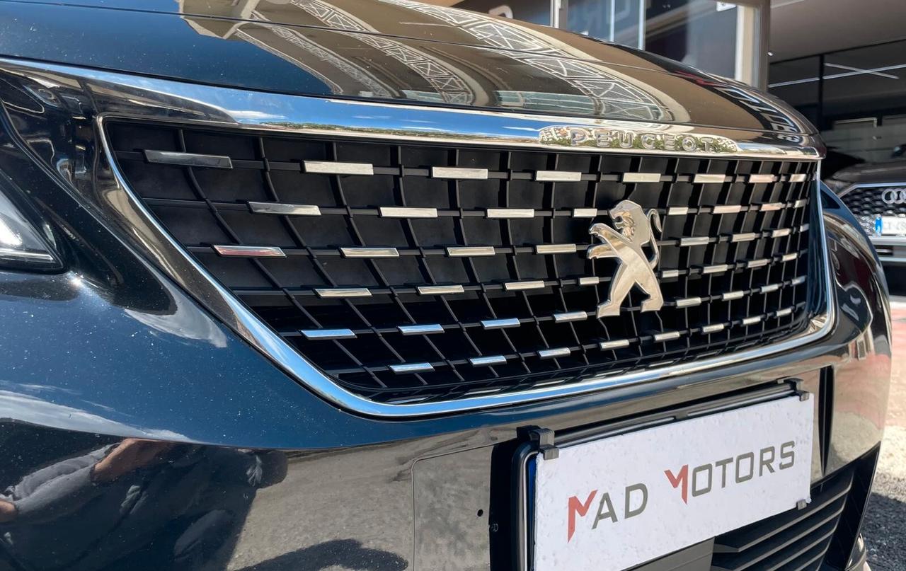 Peugeot 3008 BlueHDi 130 EAT8 ALLURE