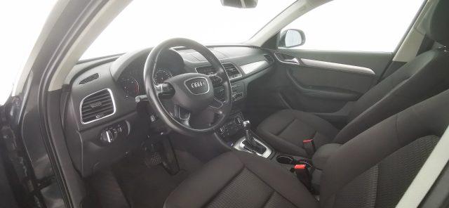 AUDI Q3 40 TFSI quattro S tronic Business Advanced