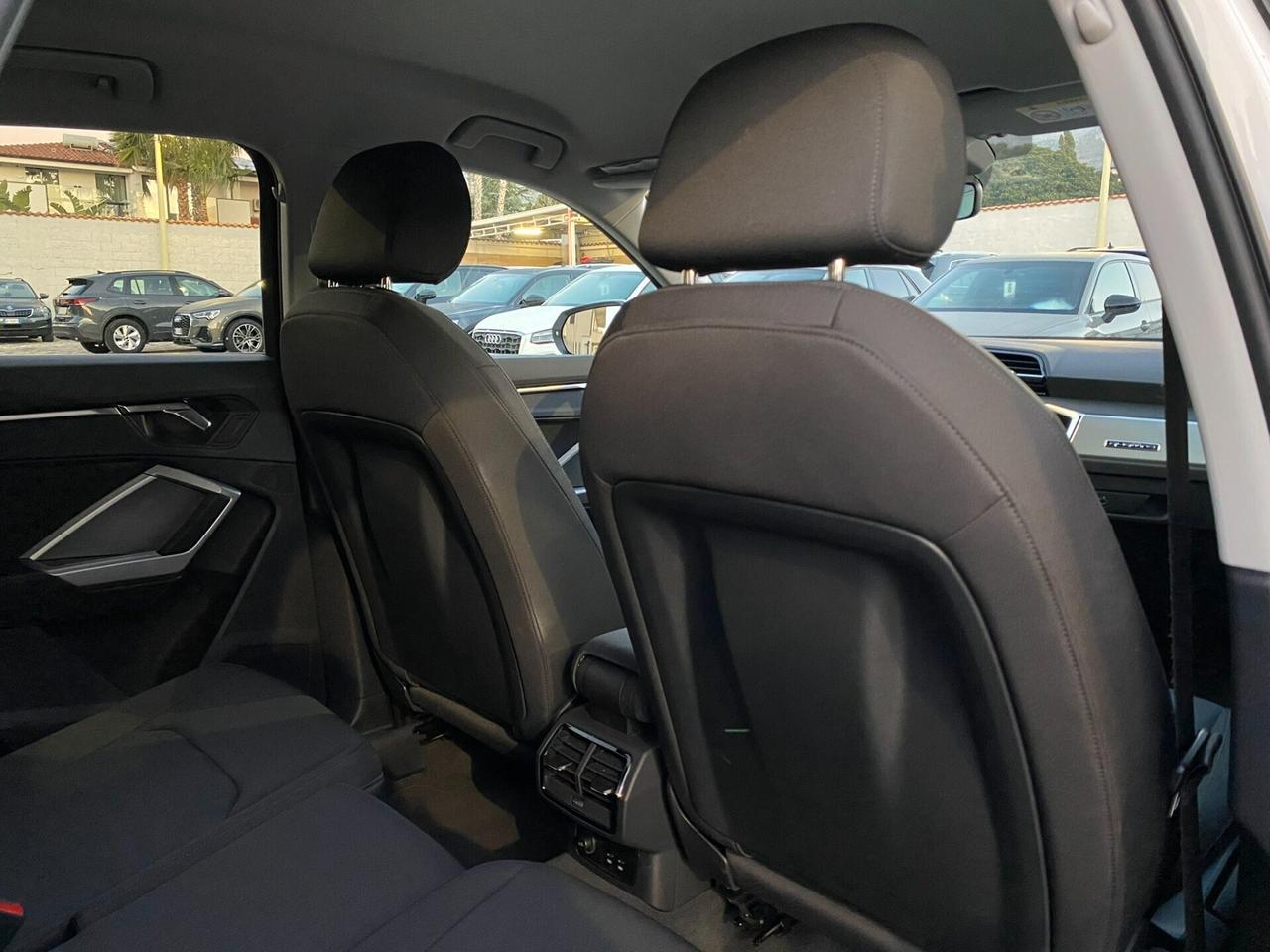 Audi Q3 Business 2.0 TDI 190CV s-tronic quattro 40