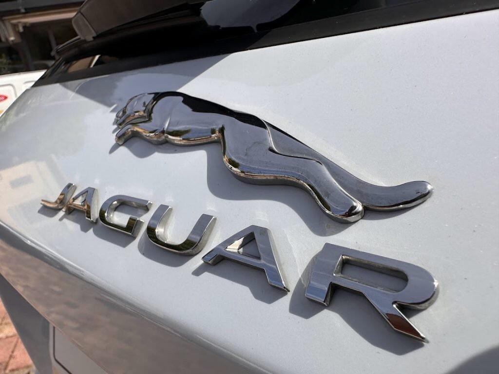 JAGUAR F-Pace 2.0 D 180 CV AWD aut. Portfolio MY 2