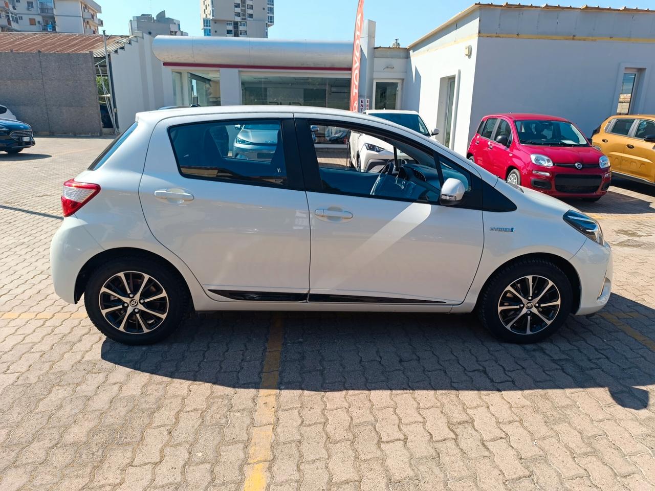 Toyota Yaris 1.5 Hybrid 5 porte Style