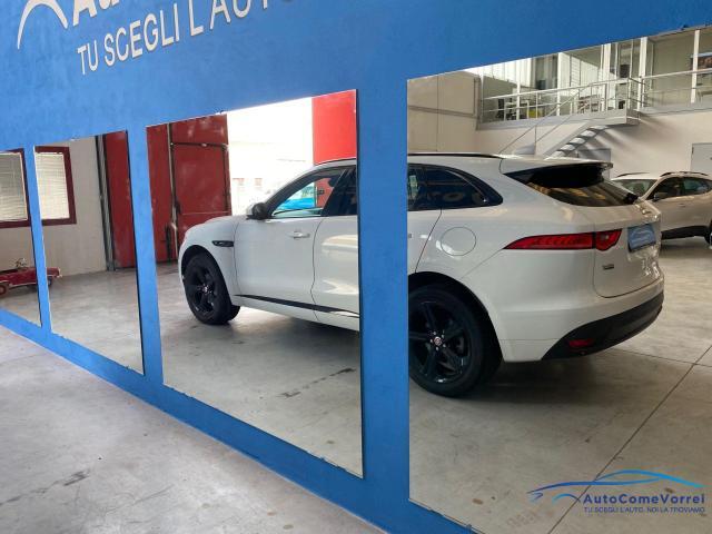 Jaguar F-Pace 2.0d 180 CV AWD Aut. R-Sport – IN ARRIVO –