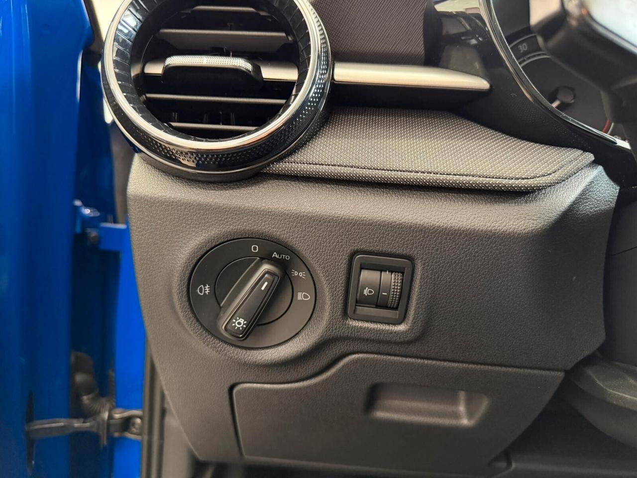 Skoda Fabia 1.0 MPI 80 CV Monte Carlo